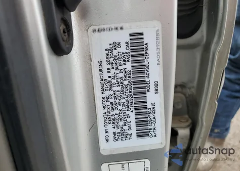 2003 Toyota Camry Le from USA, damaged, VIN 4T1BE32K83U681852